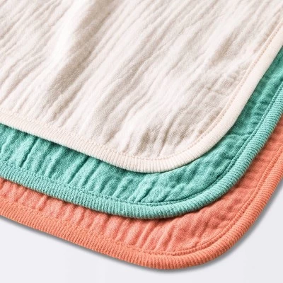 Baby Girls' Layette Garden Gifting Bundle - Cloud Island™ Floral 4 Baby Girls' Layette Garden Gifting Bundle - Cloud Island™ Floral - Image 4