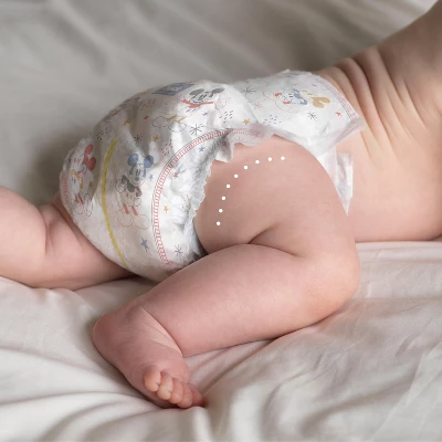 Huggies Snug & Dry Baby Disposable Diapers – (Select Size And Count) 4 Huggies Snug & Dry Baby Disposable Diapers – (Select Size And Count) - Image 4